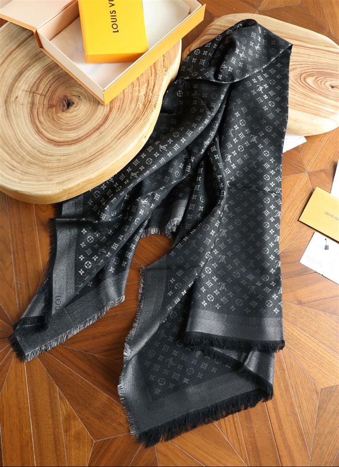 2026116111058240 140